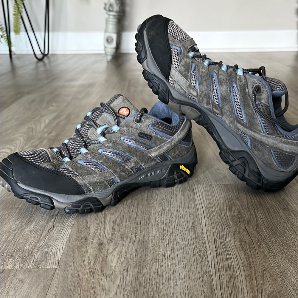 Merrell Women’s Gray Hiking Shoes